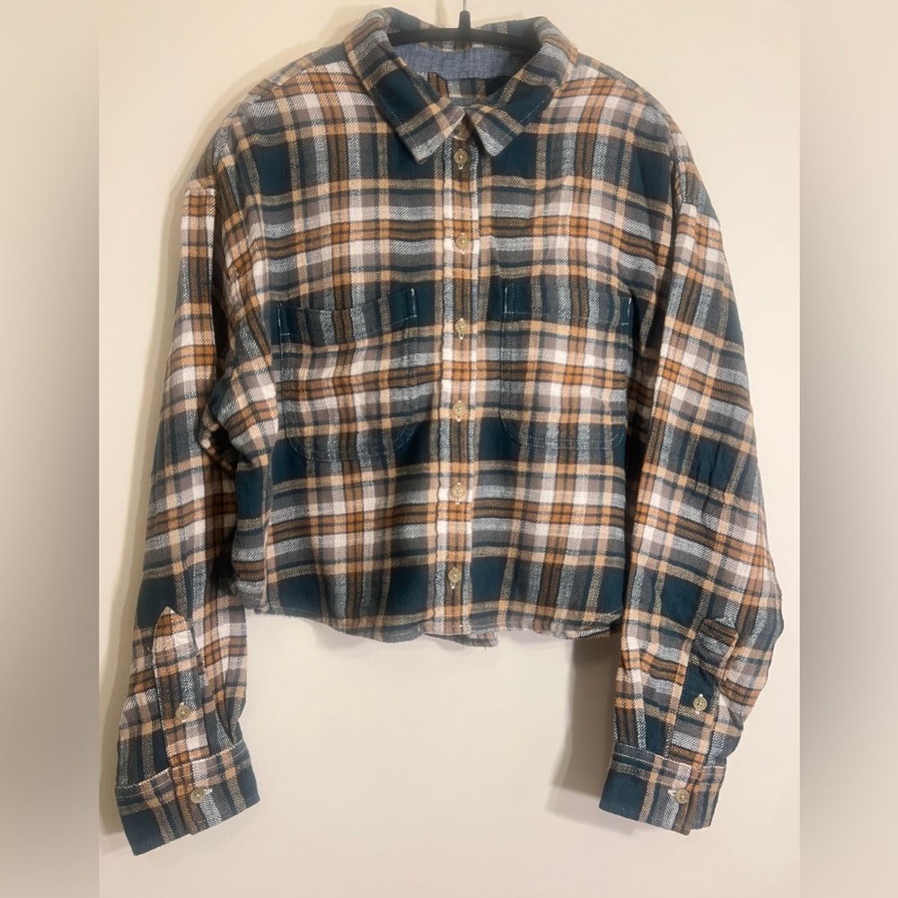 American Eagle Plaid Button Up Crop Top